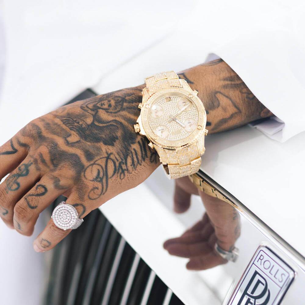 9 jbw platinum series jetsetter ps550a gold 550 diamond watch lifestyle 1 crop